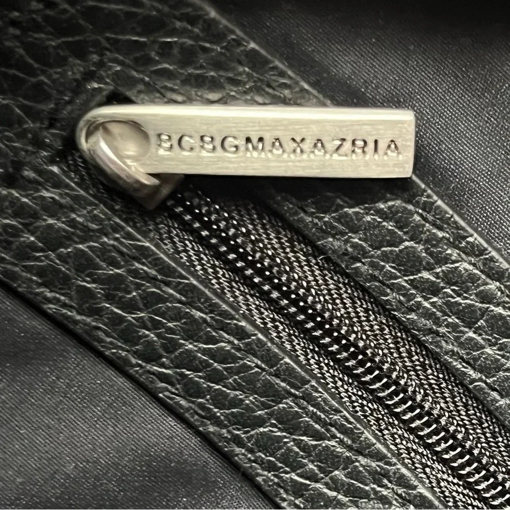 BCBGMaxAzria Clutch Purse Red/Black Exotic Zipper Tassel Handbag Foldable Clean